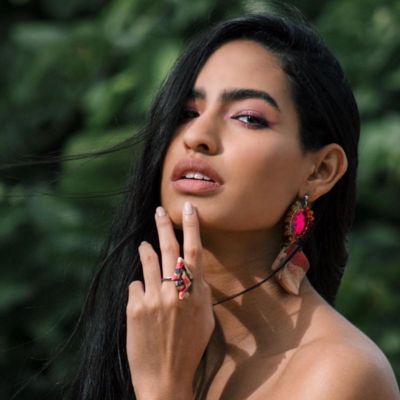 venezuelan lady