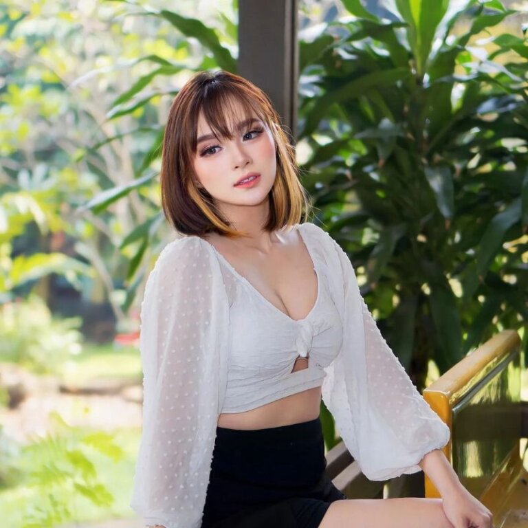 Chinese Brides: Learn How To Find Chinese Mail Order Brides