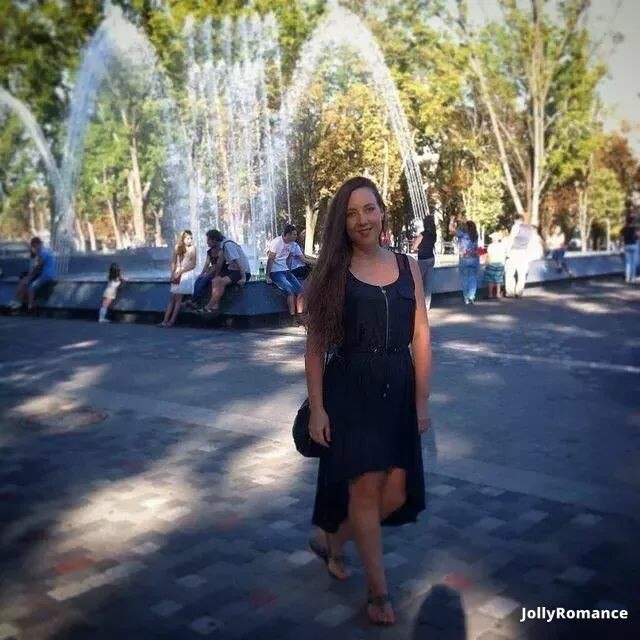 Ekaterina, 34