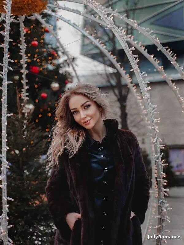 BlondeVanessa, 23