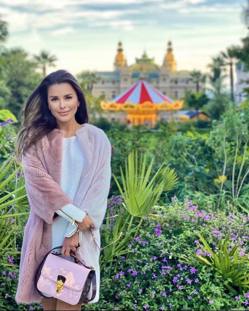 Valeriia, 41