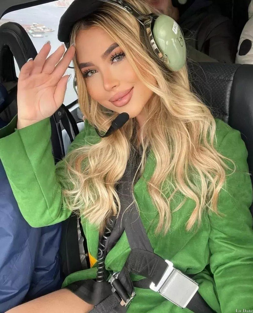 Dayana, 20