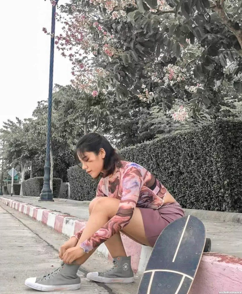 Chutik, 23